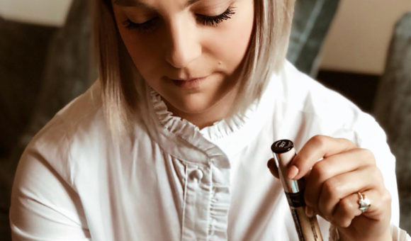 INFAILLIBLE MORE THAN CONCEALER